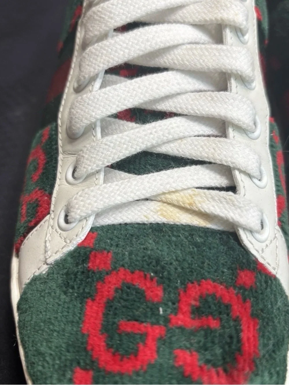Size 7.5B- Gucci Ace GG Leather Velvet Logo Sneakers Lightly Worn/Retail $750!